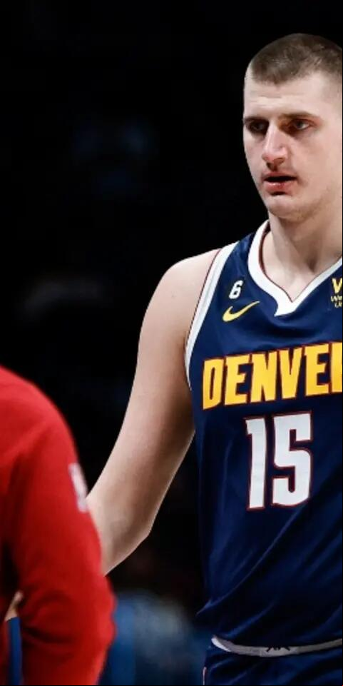 nikola jokic and the Nuggets are underdogs in the Nuggets vs Trail Blazers odds