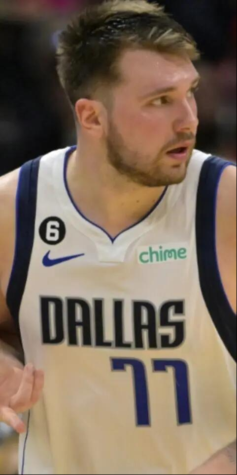 Luka Doncic's Mavericks are favored in the Mavericks vs Lakers odds