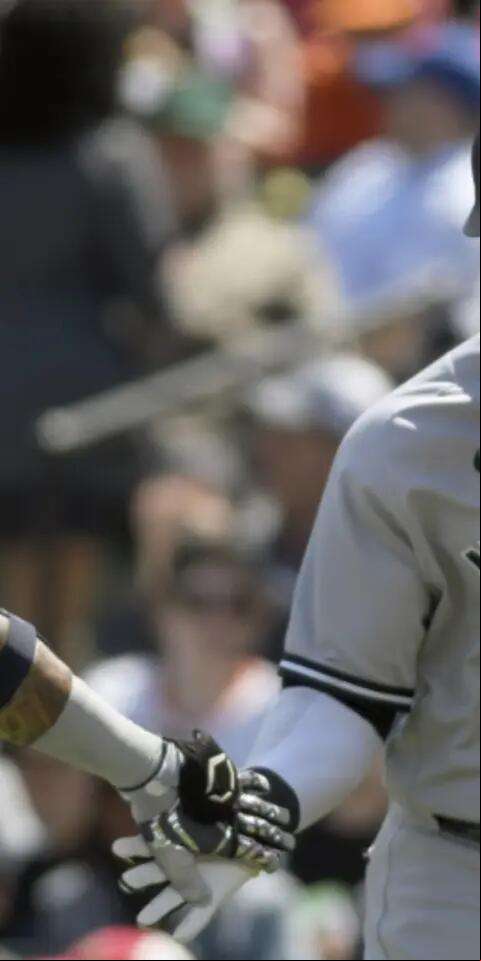 Aaron Judge and the Yankees opened as small home favorites Thursday in Twins vs Yankees odds.