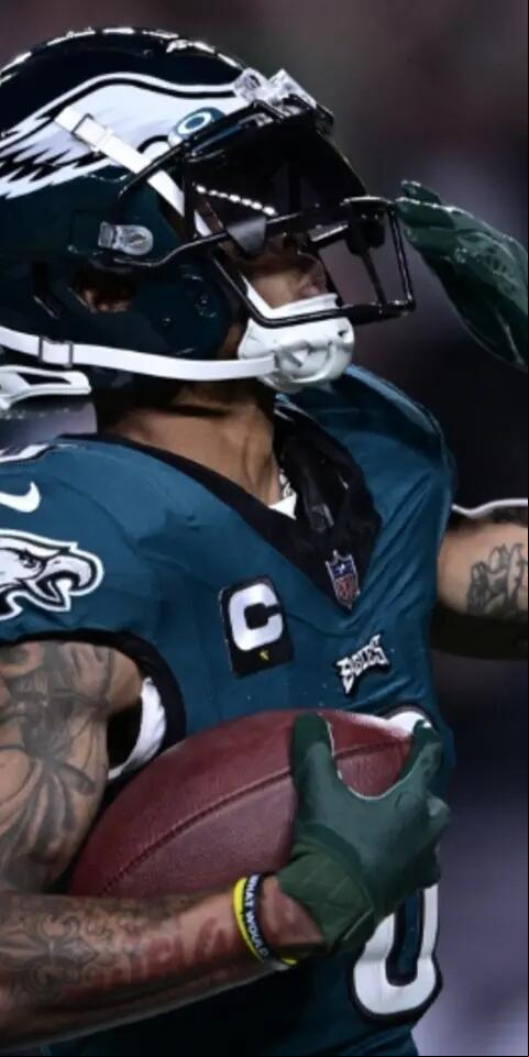 DeVonta Smith's Philadelphia Eagles featured in our Eagles vs Buccaneers picks and odds