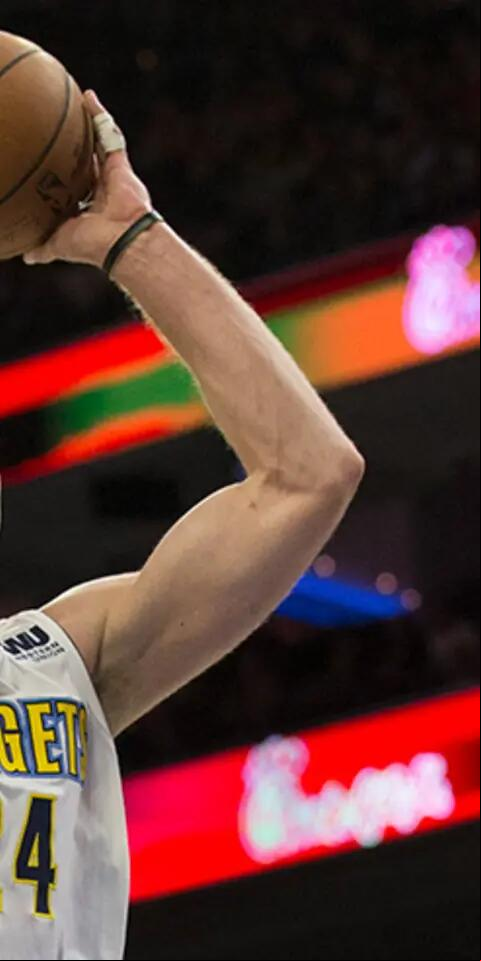 Mason Plumlee #24 of the Denver Nuggets dunks the ball in the fourth quarter against the Philadelphia 76ers at the Wells Fargo Center on March 26, 2018 in Philadelphia, Pennsylvania.