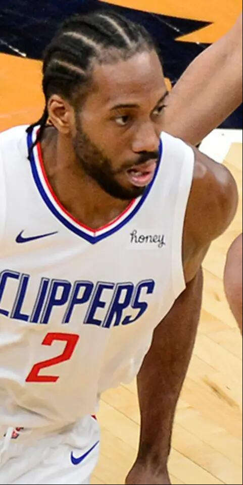 Kawhi Leonard and the LA Clippers are favored on the road over the Washington Wizards.