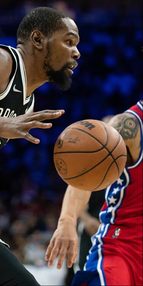 Kevin Durant and the Nets are home underdogs vs Philadelphia in 76ers-Nets betting odds.